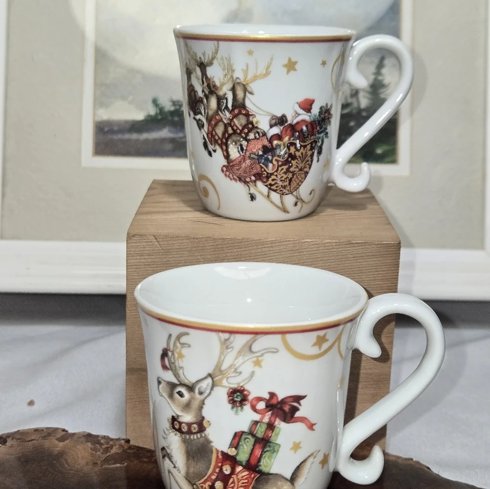 Williams Sonoma 'Twas The Night Before Christmas Rare Set Of Two Espresso Cups.